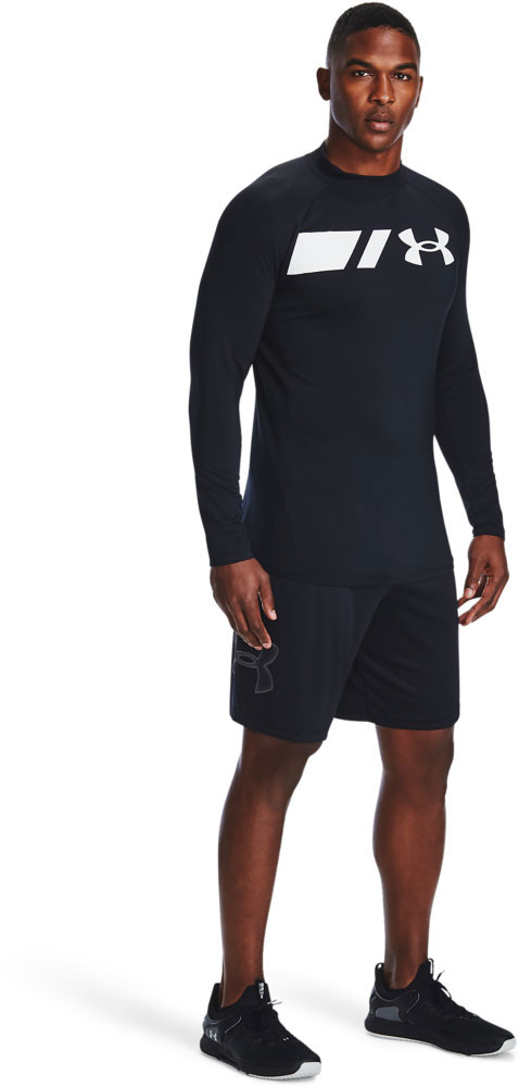 UA Tech Graphic Laufshorts 1306443-001 (3).jpg