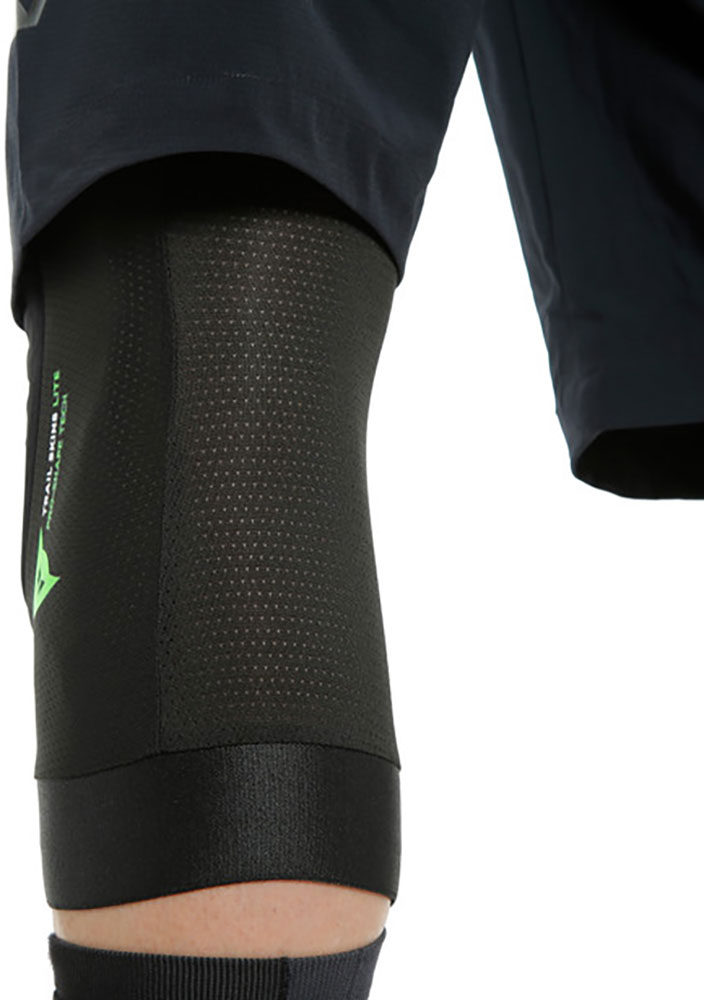 Dainese Trail Skins Lite Knieprotektoren 3879726-001 (5).jpg