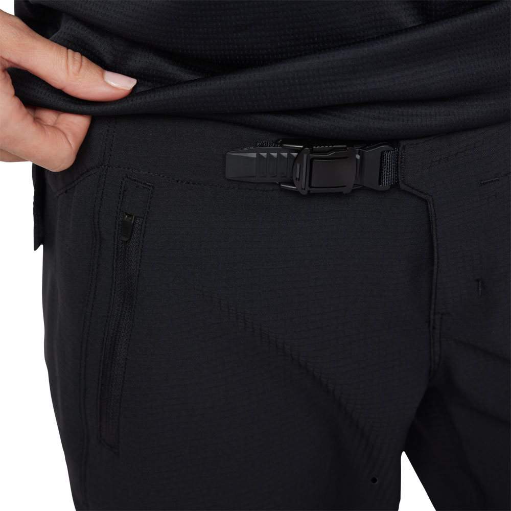 Fox_Defend_32189_001_DamenMTBShorts_ (6).jpg