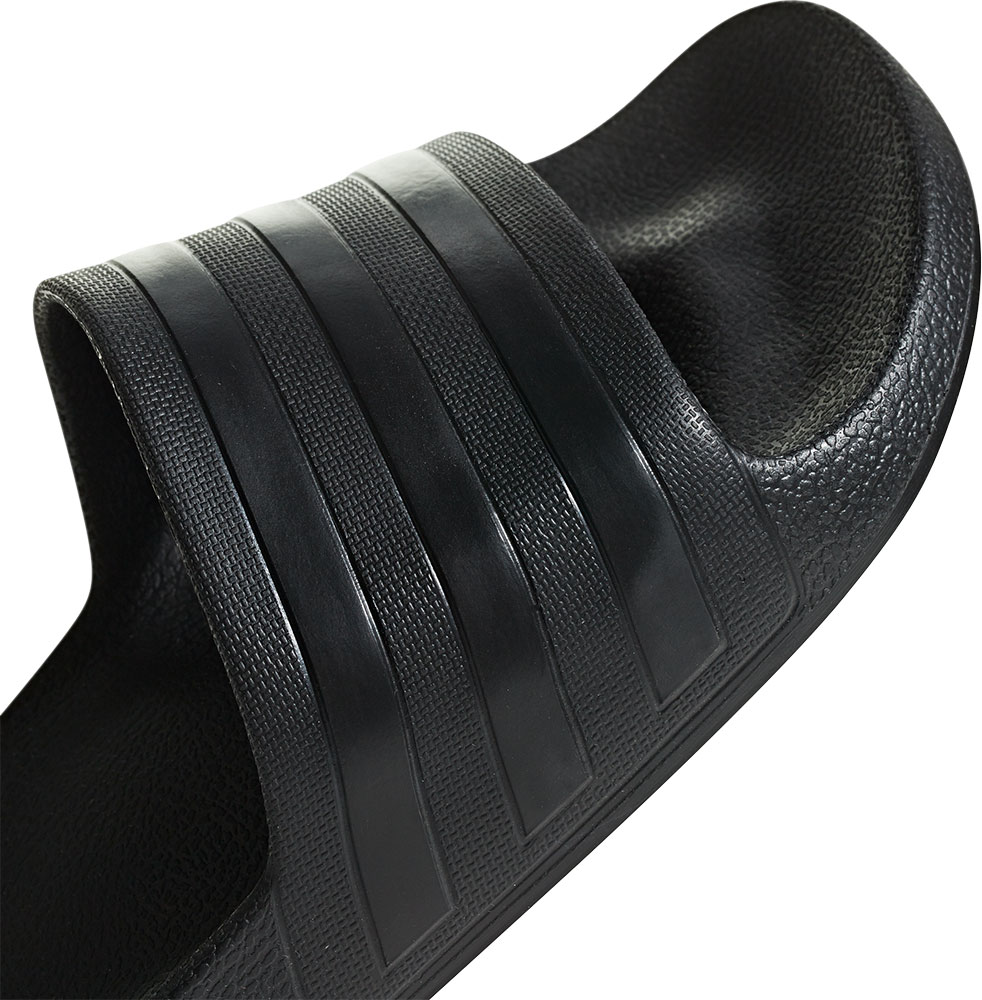Adidas_Adilette_Aqua_Badeschuhe_F35550_10.jpg