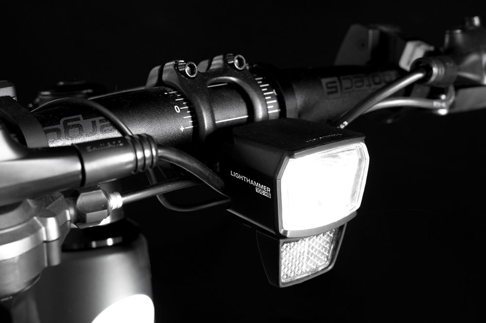 Trelock-LS-890-HB-Lighthammer-8006146-(3).jpg