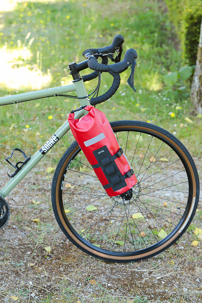 Zefal-Z-Adventure-Fork-Pack-7051-(5).jpg