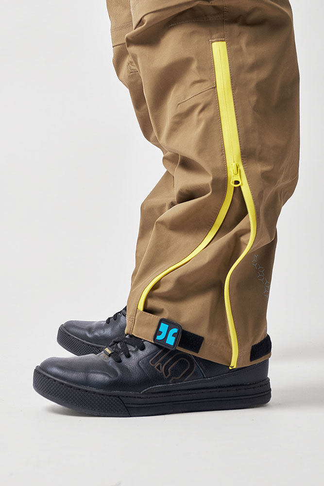 Dirtlej DirtSuit Core Edition Matschoverall 20210072‌ (7).jpg