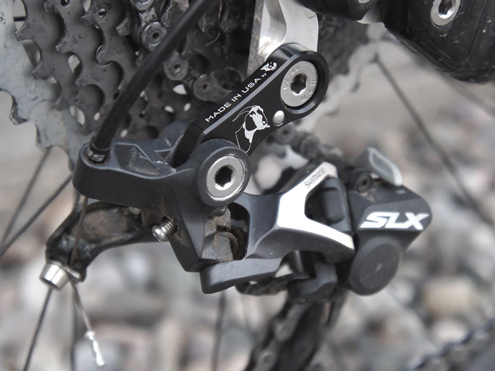 Wolf-Tooth-Components-GoatLink™-812719021371-(2).jpg