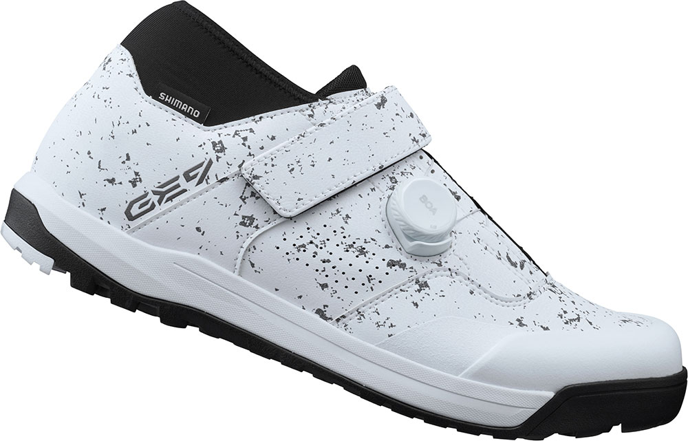 Shimano_ESHGE900HCW01S38000_Gravity_Enduro_Schuhe (1).jpg