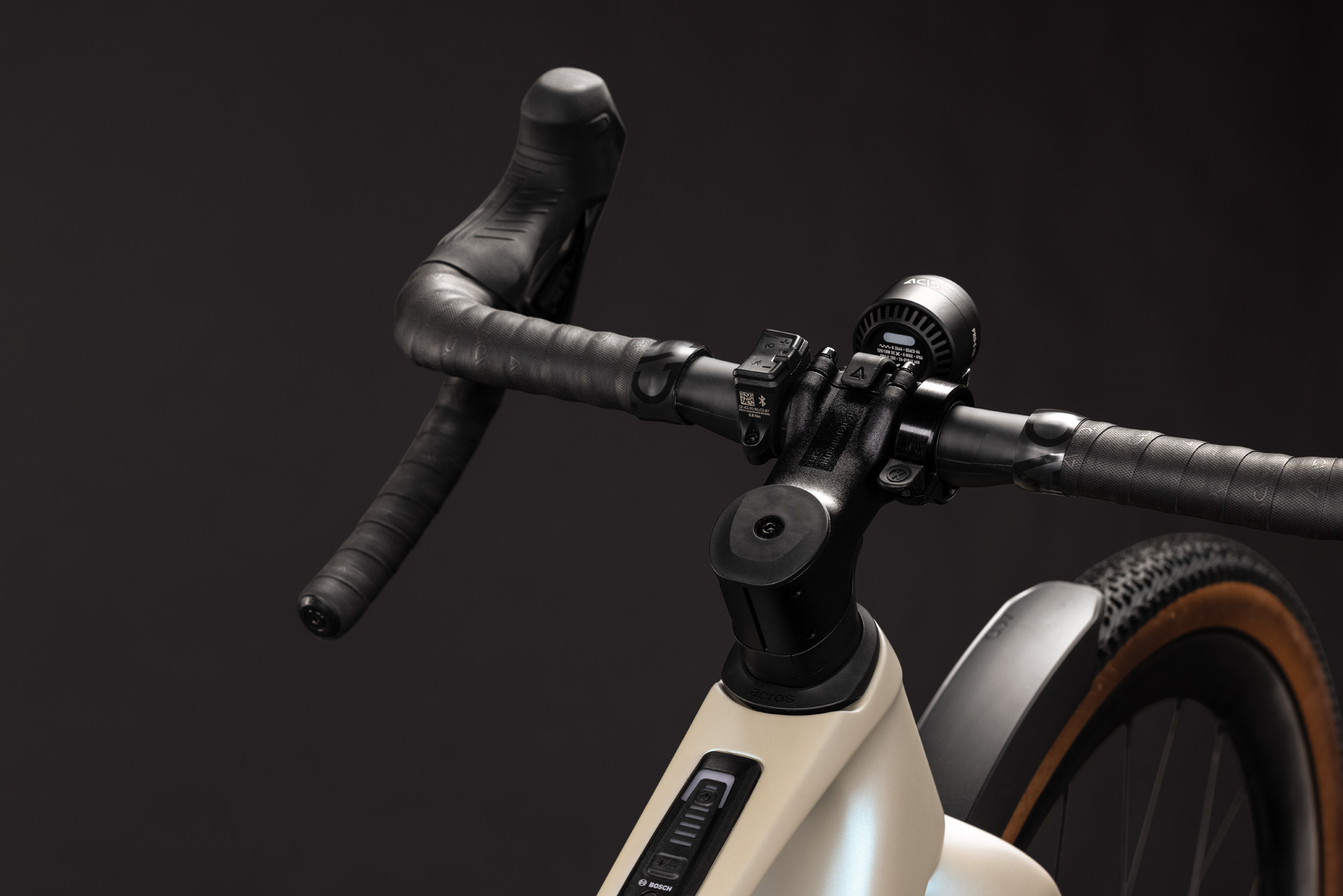 Nuroad Hybrid C:62 SLX 400X FE glintsand´n´black