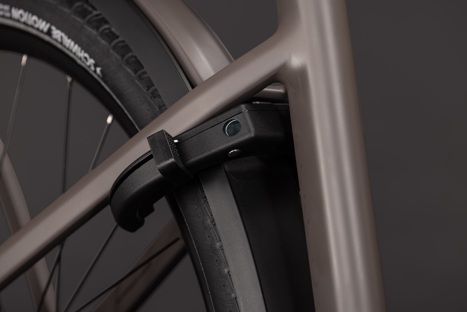 Kathmandu Hybrid ONE 800 cedar´n´chrome Easy Entry
