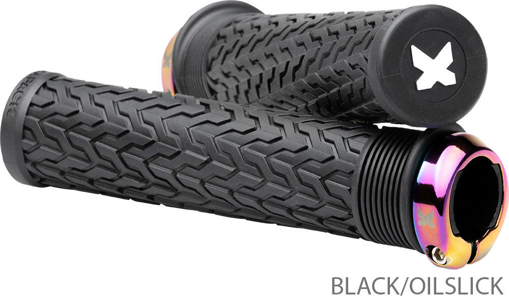 sixpack-racing-s-trix_AL-black-oilslick-grips-293005.jpg