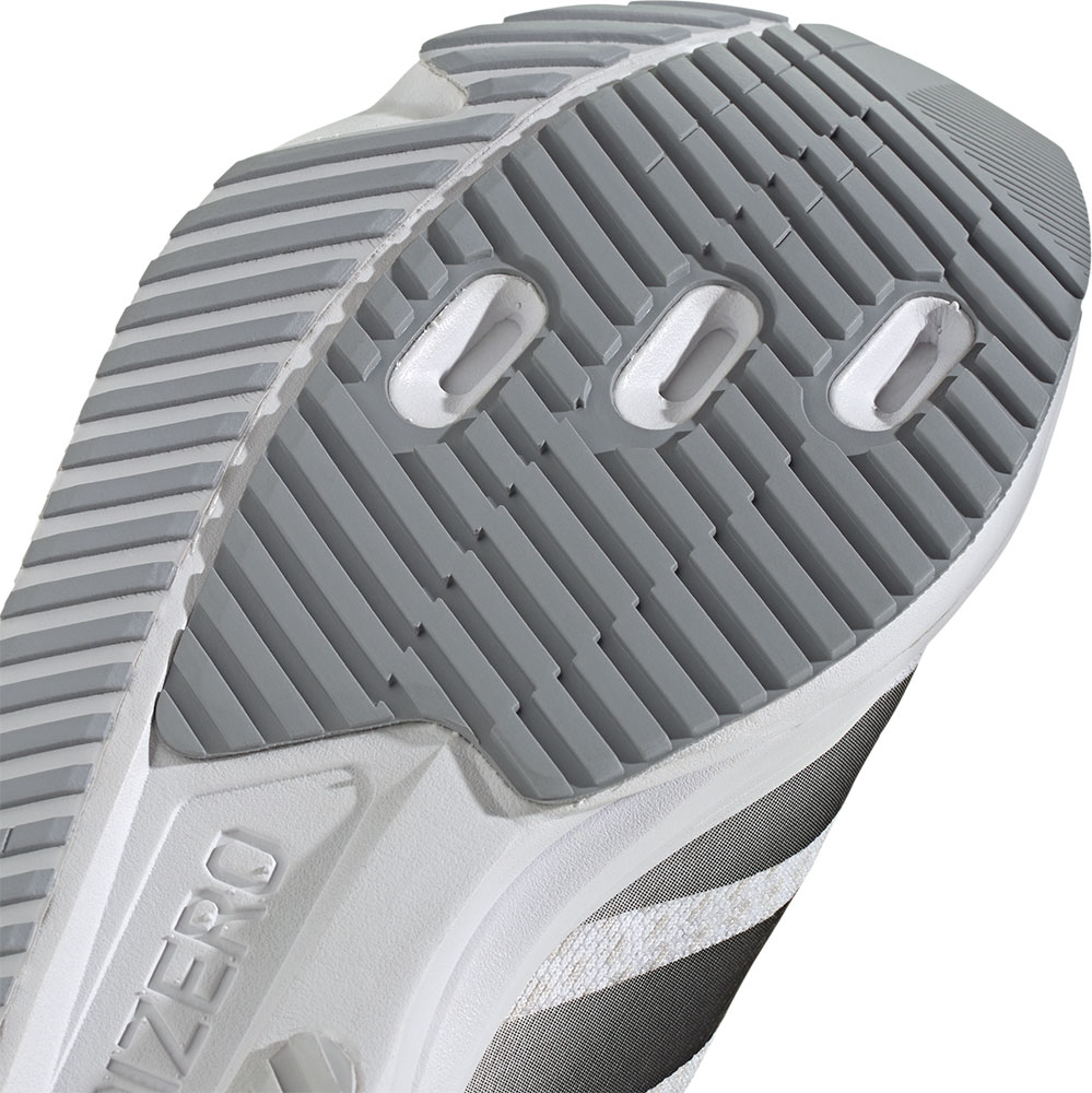 Adizero_Super_Light2_ftwwht_cblack_dshgry (3).jpg