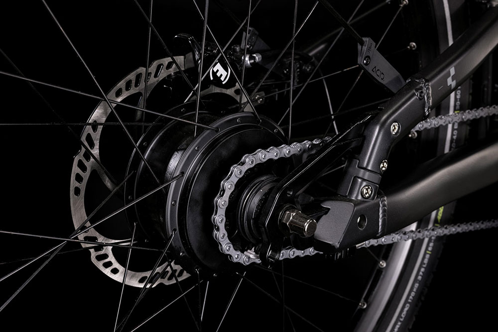 Cube-Cargo-Dual-Hybrid-1000-flashgrey´n´black-689250‌-(5).jpg