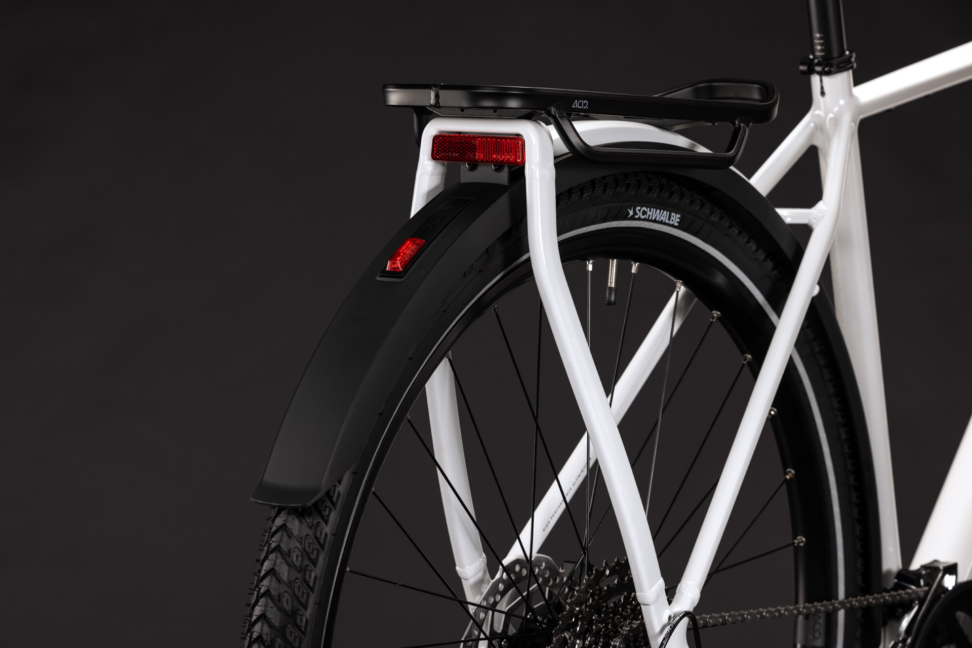 Kathmandu Pro metallicwhite´n´chrome