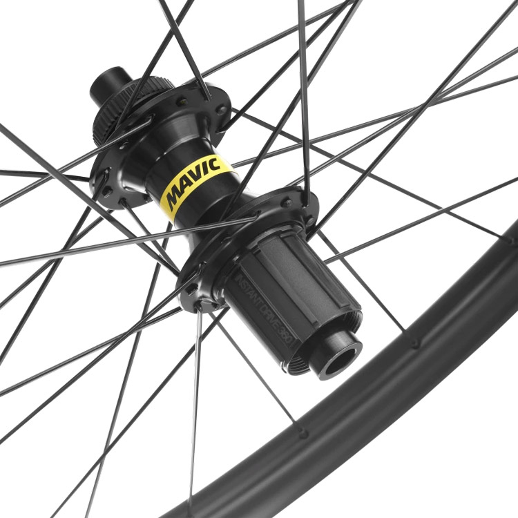 P00079003-Cosmic-S--700C-42mm-Disc-CL-Shimano-Laufradsatz(5).jpg