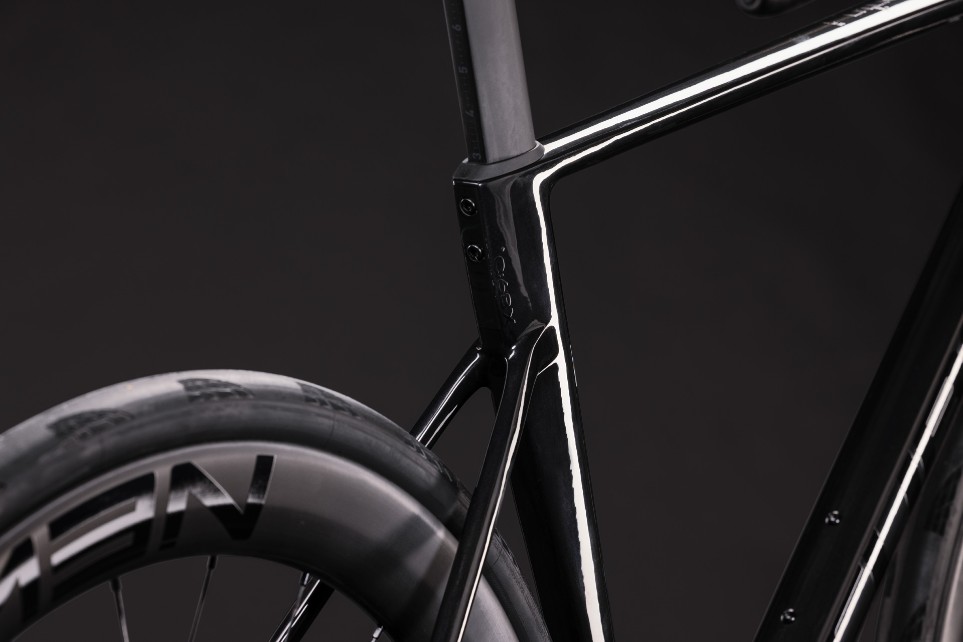 Litening AIR C:68X Race blackpearl´n´black